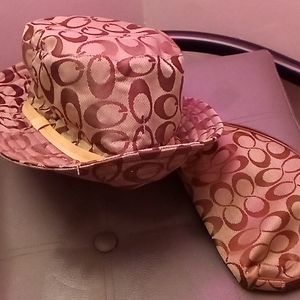 Coach hat & mini bag set
